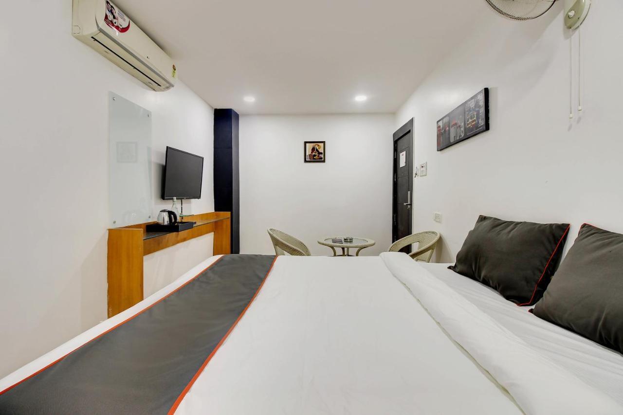 Oyo 2794 Hotel Plaza Inn Guwahati Luaran gambar