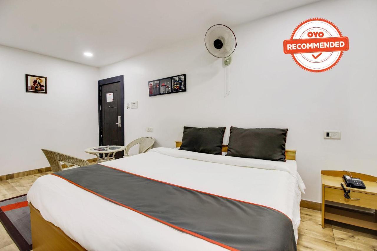 Oyo 2794 Hotel Plaza Inn Guwahati Luaran gambar